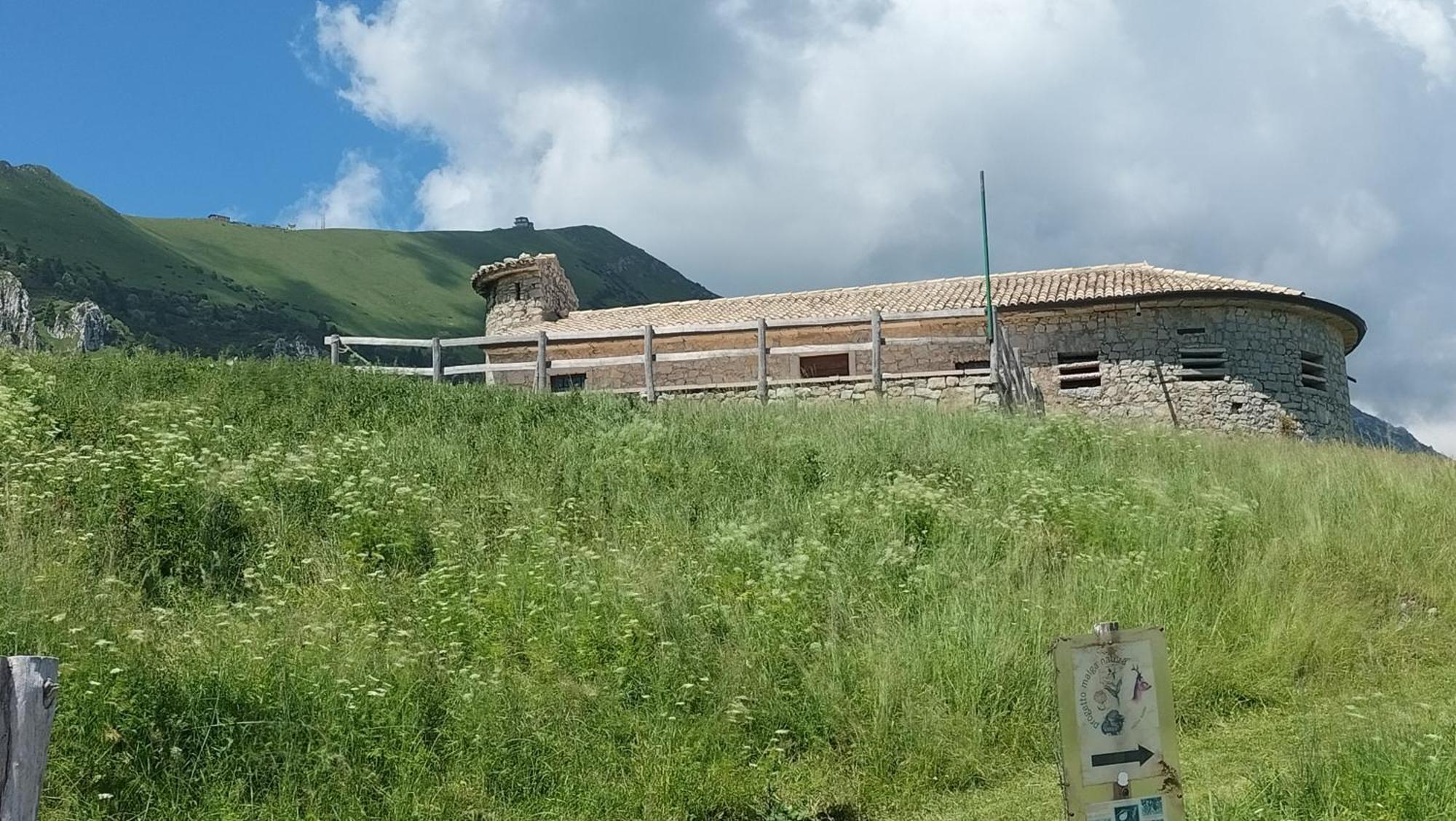 Ferienwohnung Casa Il Volo San Zeno di Montagna Exterior foto